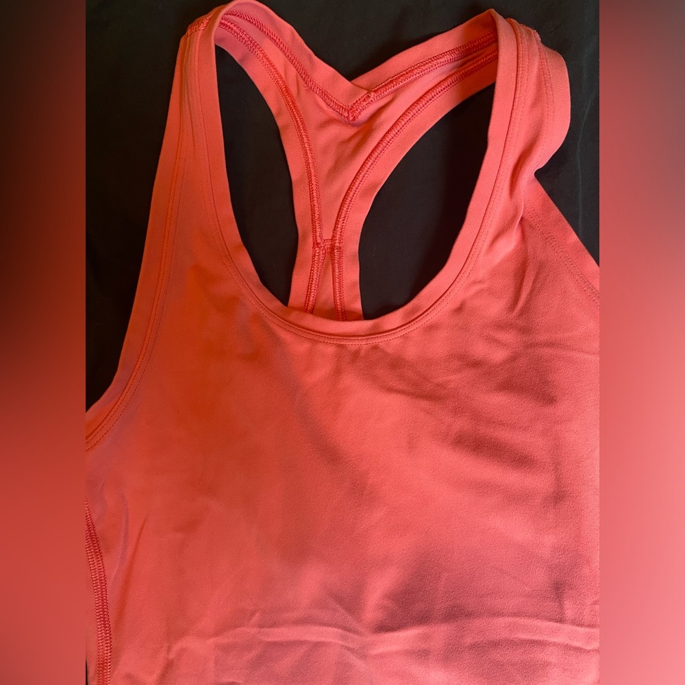 NWOT Lululemon Nulu Tank Top